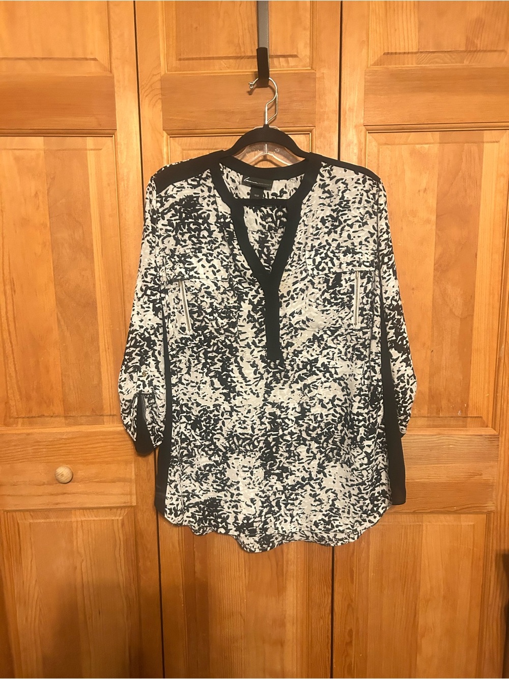 Lane Bryant Black and White Printed Split-Neck Tunic